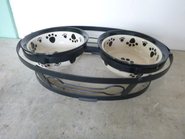 Double Bowl Raised Pet Bowls