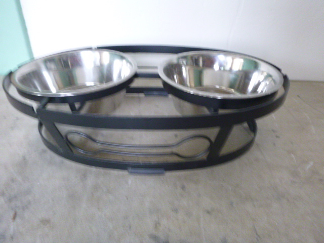 Double Bowl Raised Pet Bowls
