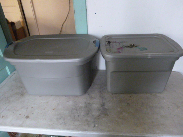 2 Storage Totes