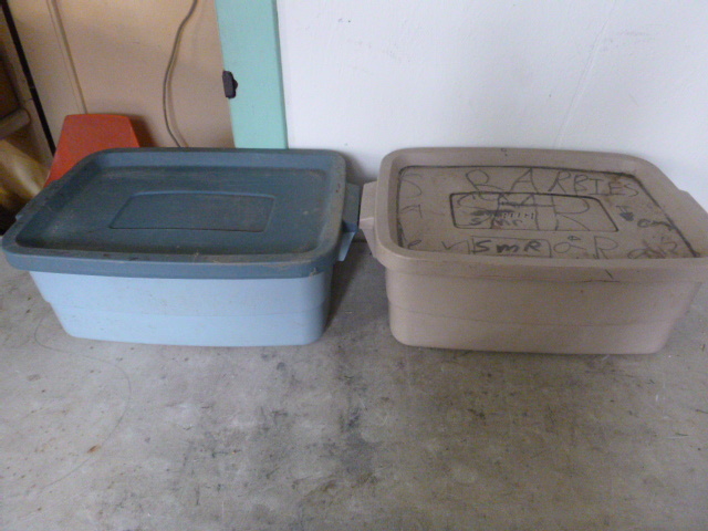 2 Storage Totes