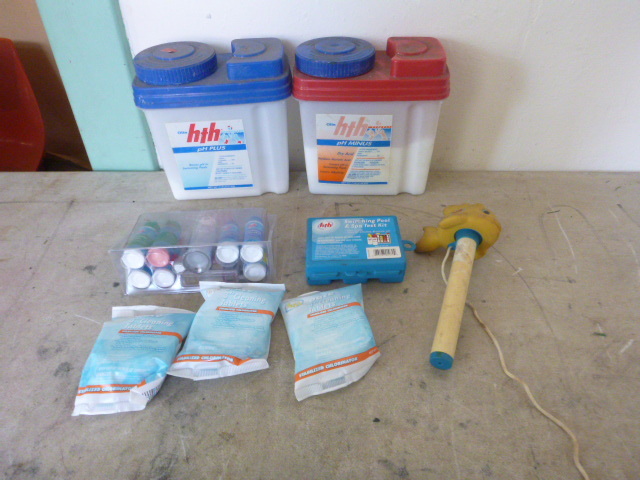 Miscellaneous Pool Cleaning Supplies