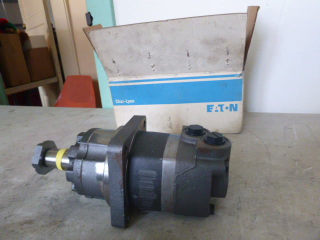 New Eaton Hydraulic Pump