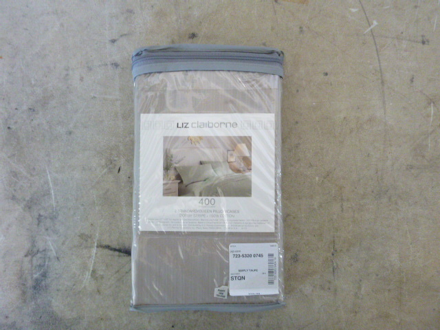 Set of Liz Claiborne StandardQueen Pillow Cases