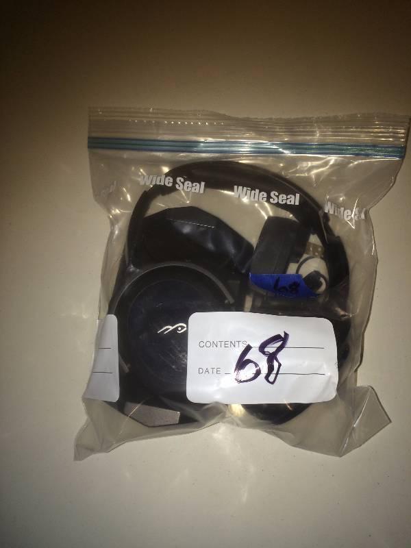Rocket Fish Head Phones