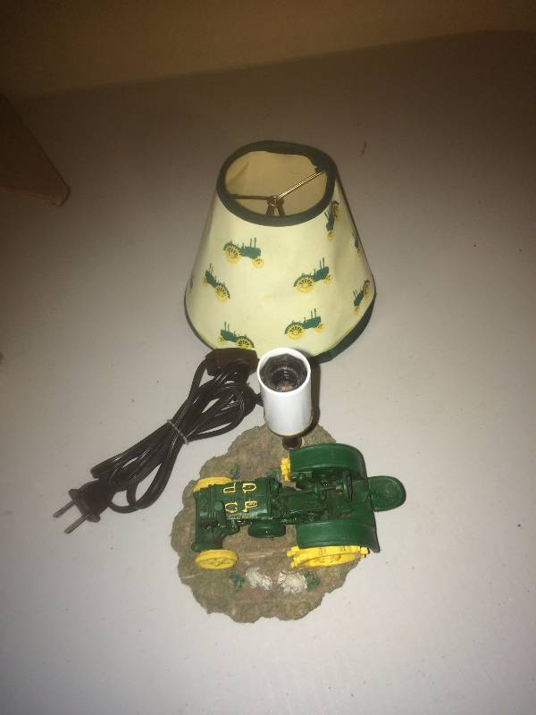 John Deere Lamp