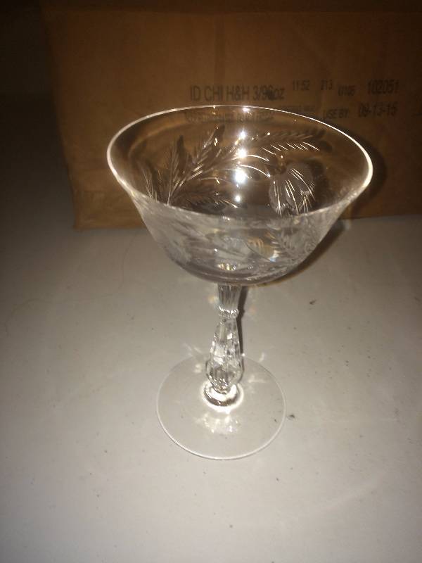 10 Wine Glasses