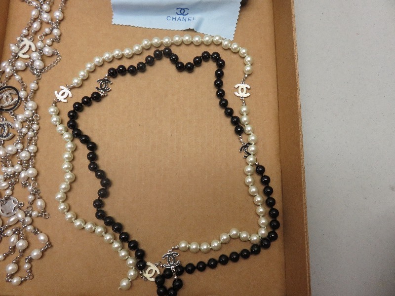 Chanel Lot