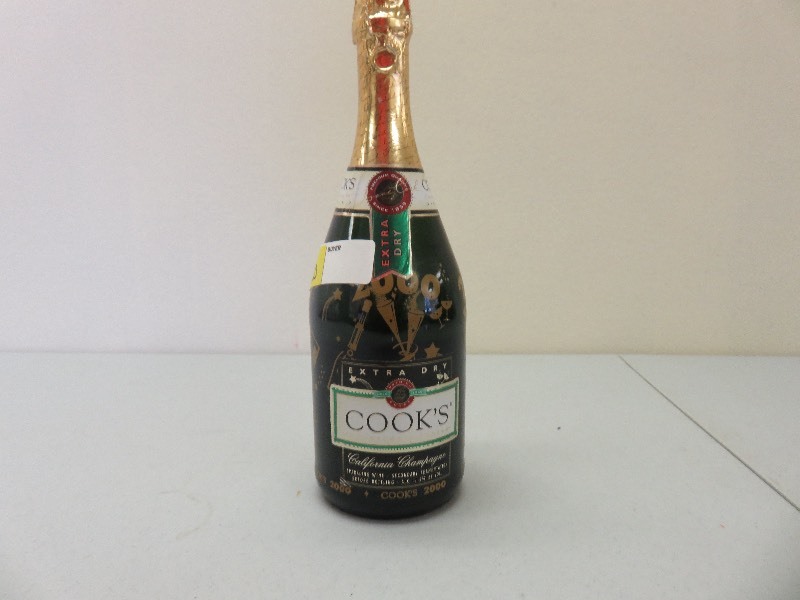 Collectors bottle