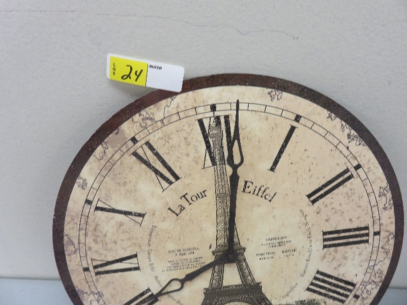 Eiffel Tower clock