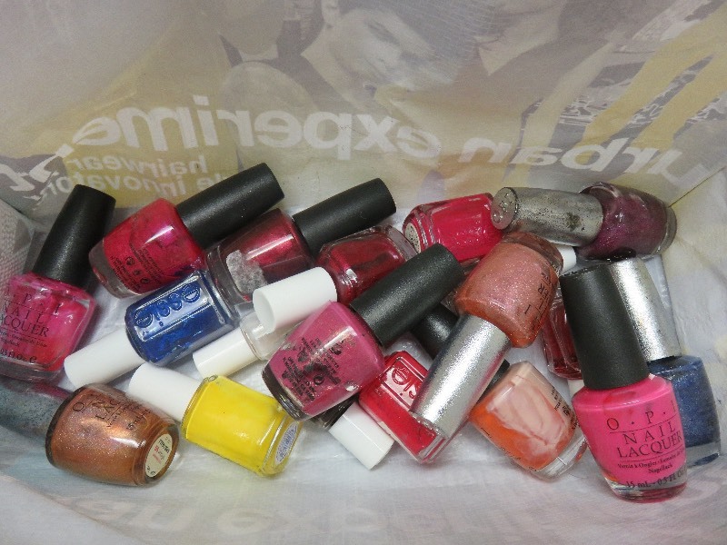 fingernail polish