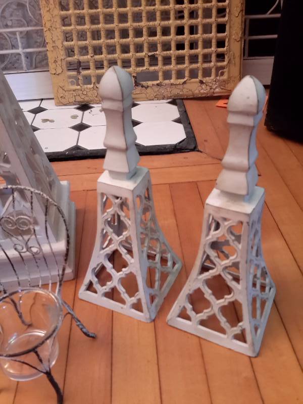 Assorted decorative  ornaments