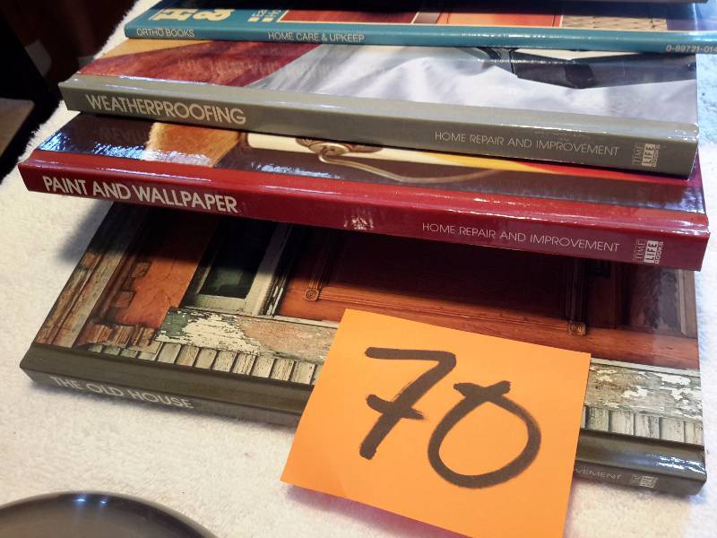2 sets of HOW TO Hard cover books.. Hardly ever, IF EVER, used