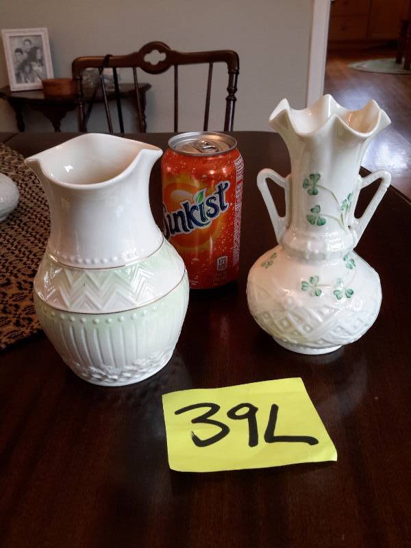 2 Beleek Vases