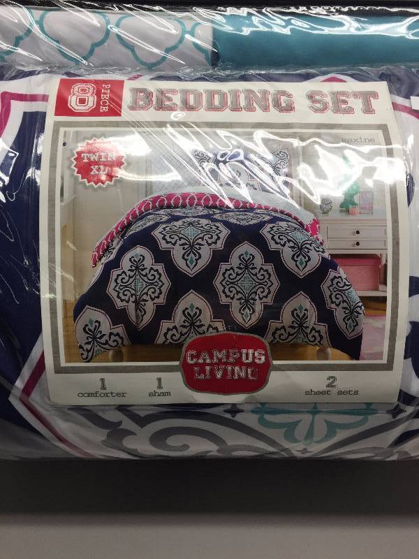 lot 36 image: BEDDING SET, ELMO COSTUME, DISNEY EVE