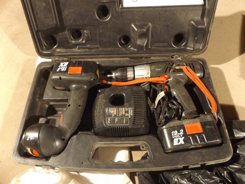 Craftsman drill set