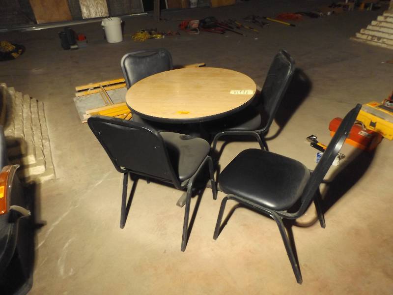Bar table with 4 chairs