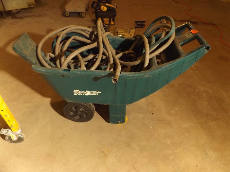 Cart and hoses