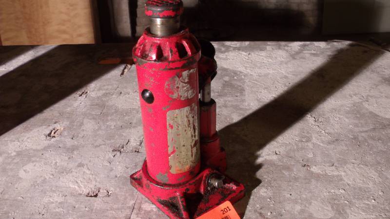 Bottle Jack