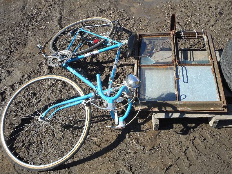 Lot Of (1) Vintage Road Bicycle  & ...