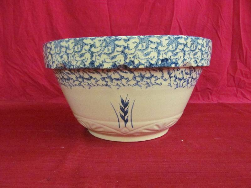 lot 1 image: crock bowl