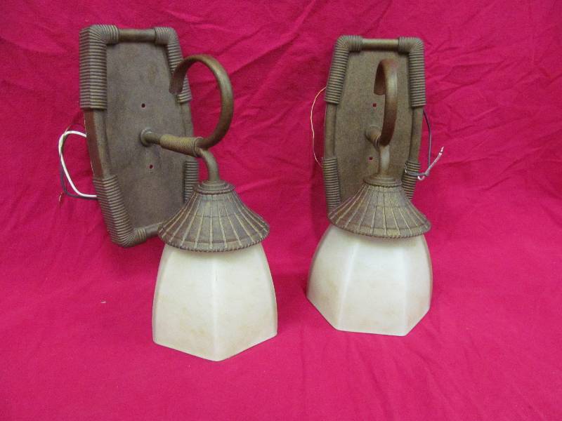 lot 36 image: lights