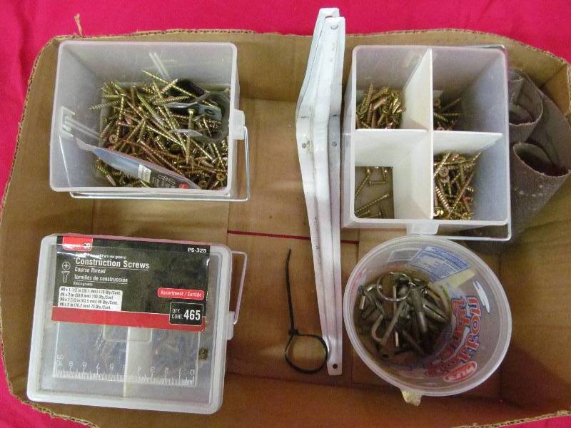 lot 40 image: hardware