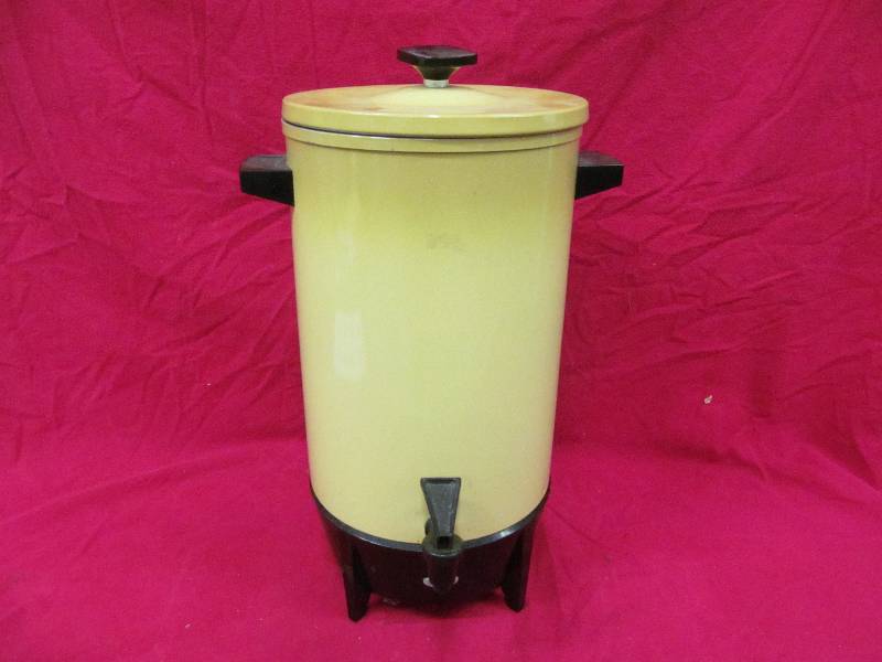 lot 71 image: West Bend coffee pot