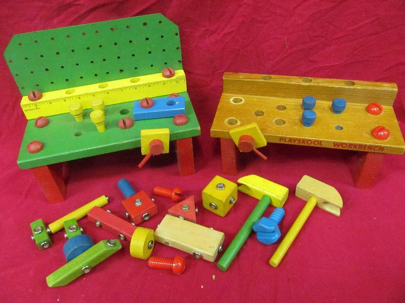 lot 73 image: Playskool work bench