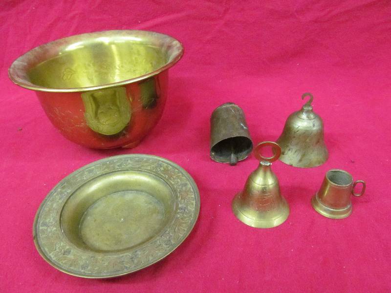 lot 93 image: brass bells