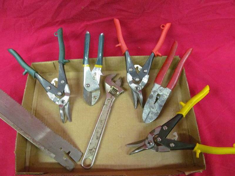 lot 112 image: tools