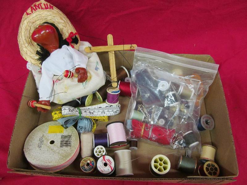 lot 133 image: sewing items