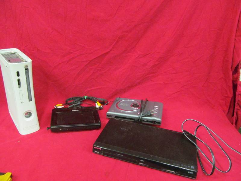 lot 138 image: DVD Player