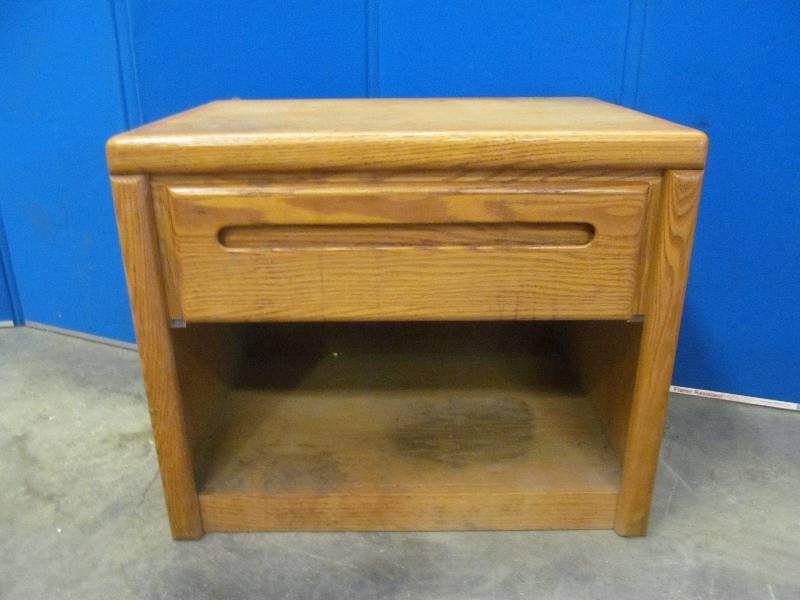 lot 158 image: Cabinet