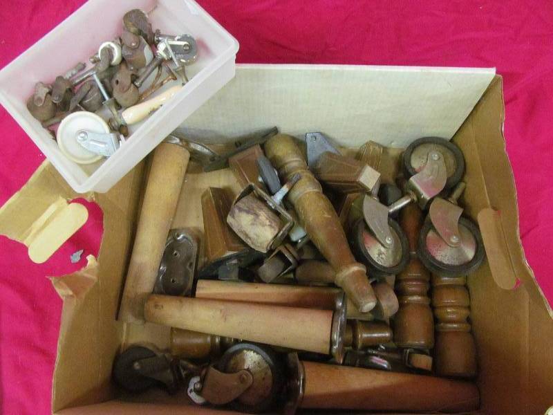 lot 179 image: dresser parts