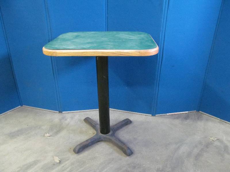 lot 188 image: table