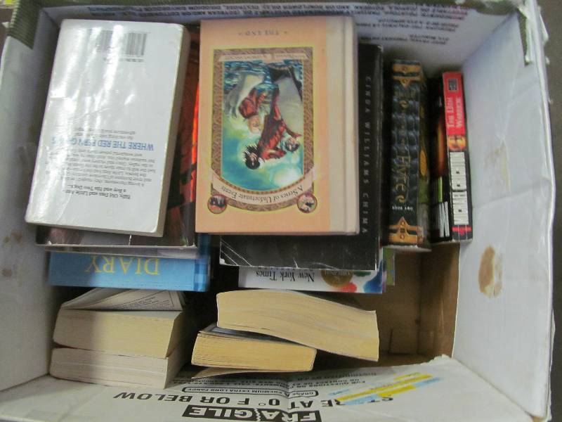 lot 204 image: books