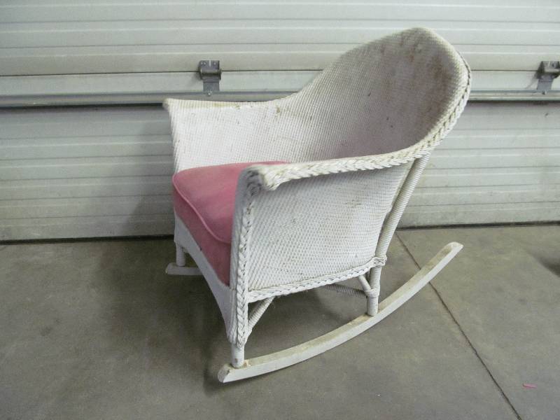 lot 219 image: vintage rocker