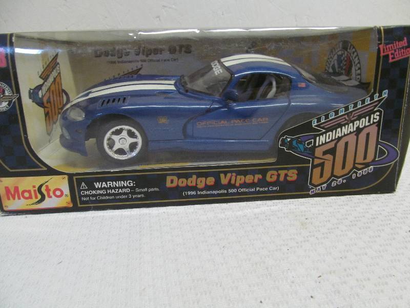 lot 233 image: car