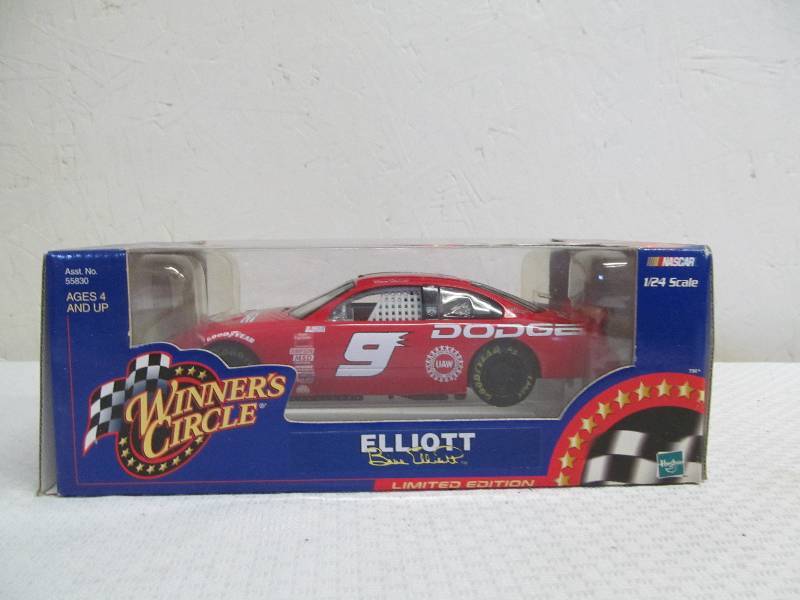lot 246 image: Nascar