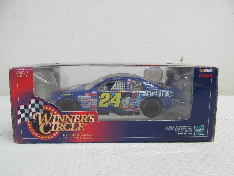 lot 268 image: car