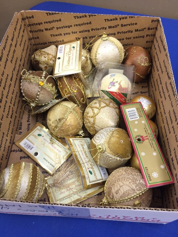 Assorted bulbs and Easter items - New Product  View all pictures