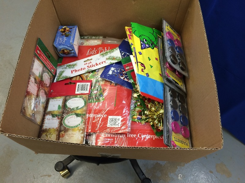 Large lot Assorted items - New Product - view all pictures