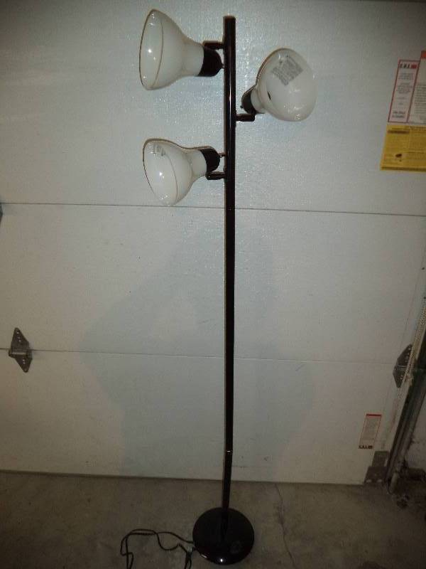 Track Tree Lamp