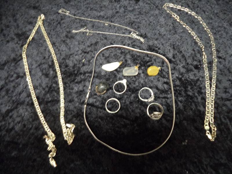 Lot - Misc Jewerly, Mostly Sterling
