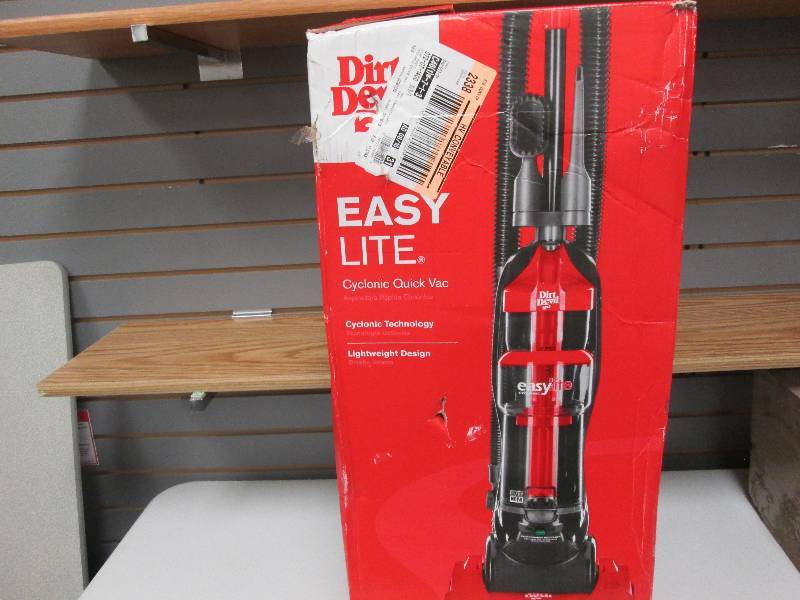 lot 7 image: Dirt Devil Cyclonic Quick Vac- like...