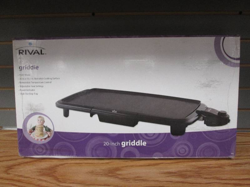 lot 46 image: Rival 20 inch non-stick griddle 150...
