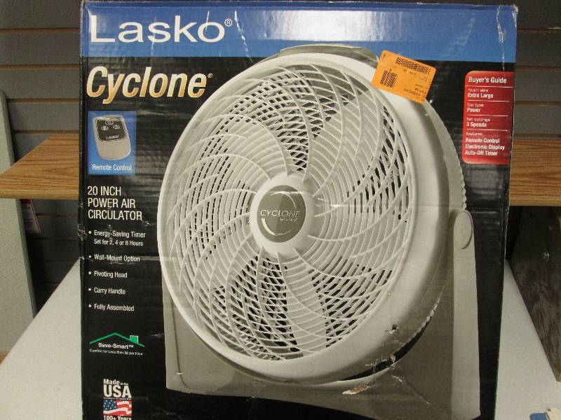 lot 64 image: Lasko Cyclone 20 inch Power Air Cir...