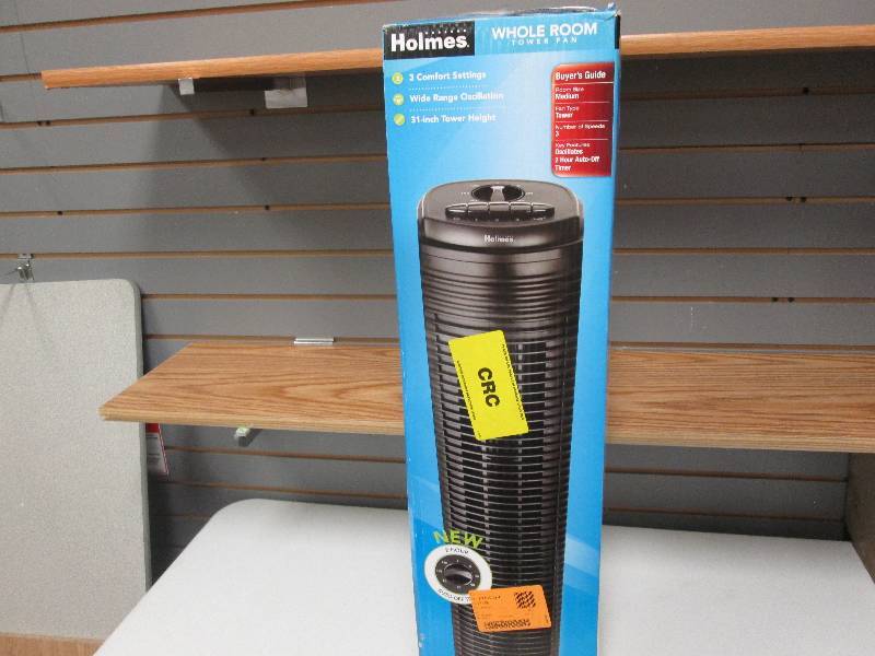 lot 124 image: Holmes Whole Room Tower Fan 3 speed...