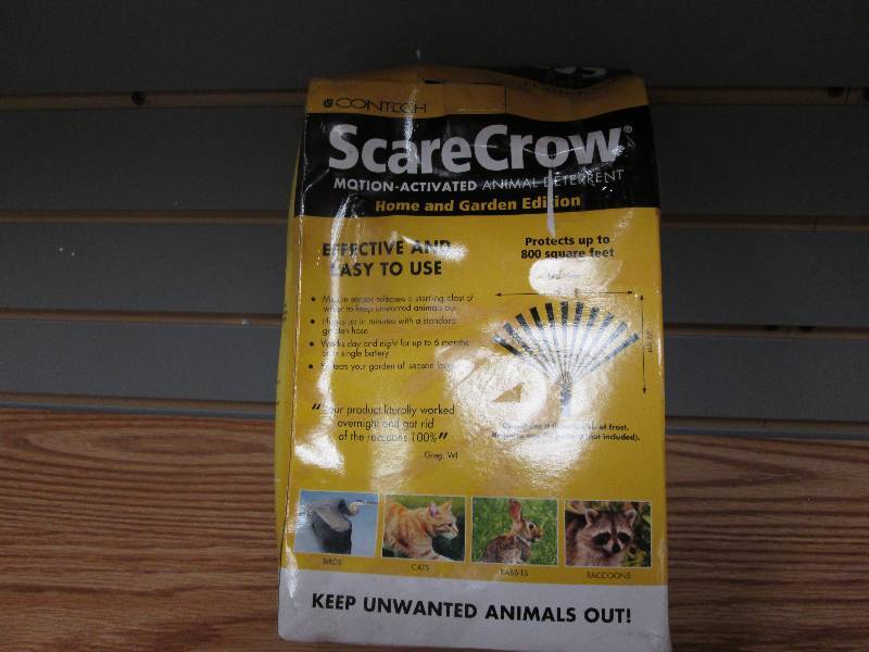 lot 169 image: Scare Crow animal deterrent motion ...