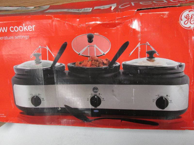 lot 181 image: GE 3 Crock Slow Cooker - 1 crock ...
